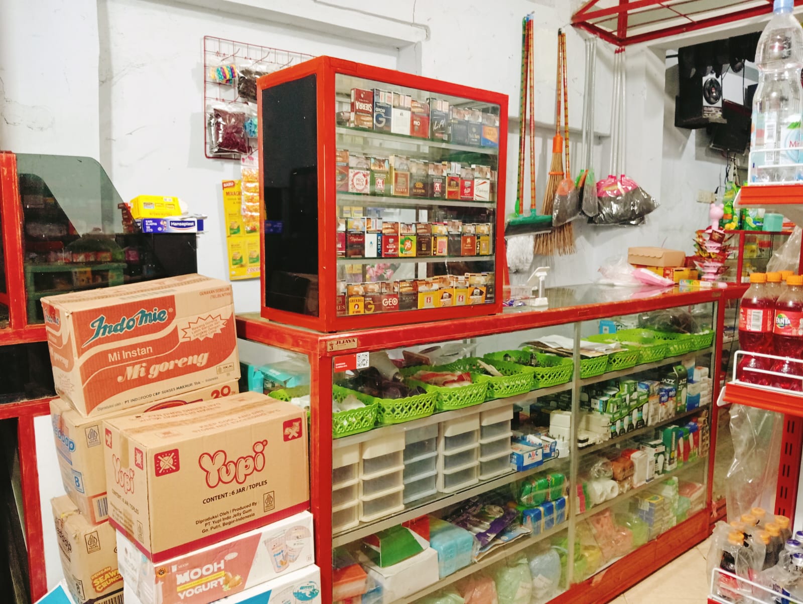 Interior Toko Sembako